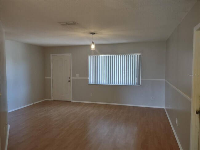 Building Photo - 11117 Upton St