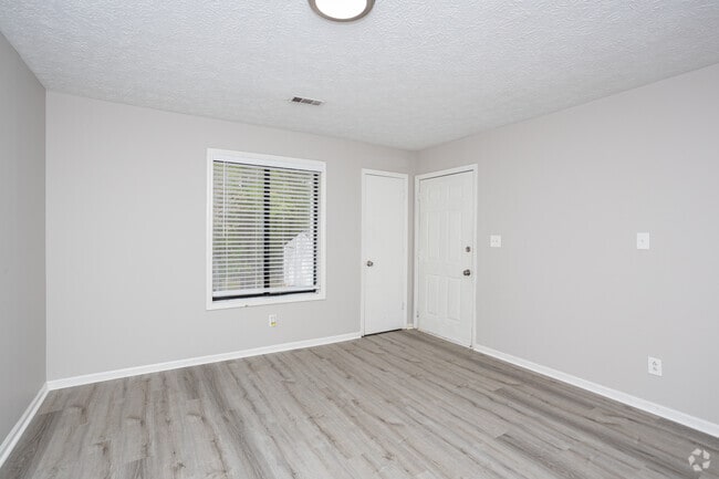 2BR, 1BA - 900SF - Living Room - Carlton Ford Apartments