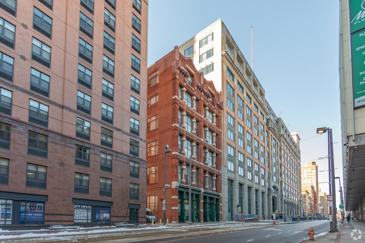 Foto del edificio - Rombro Bldg