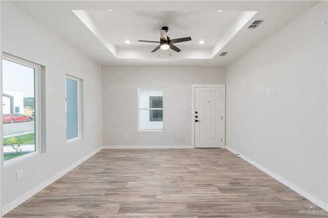 Foto del edificio - 11400 N 25th St