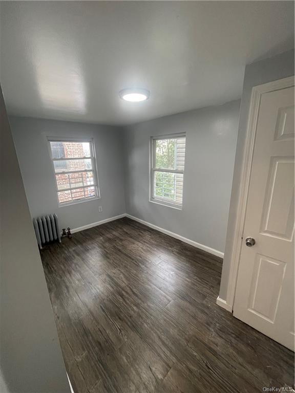 Building Photo - 2060 Bathgate Ave