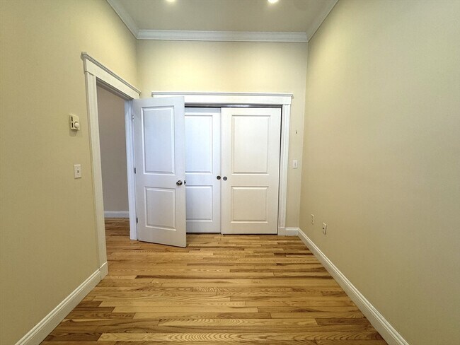 Foto del edificio - 3 Main St