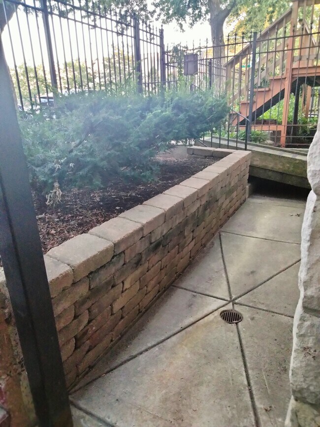 Entrada principal del apartamento WG - 1618 S Washtenaw Ave