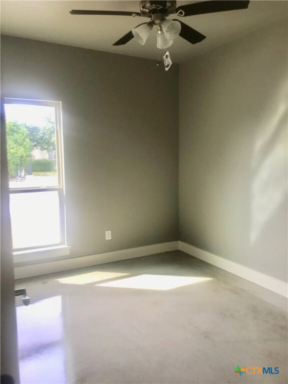 Building Photo - 2037 N Ranch Estates Blvd