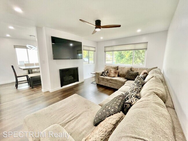 Building Photo - 2 br, 2 bath House - 955 Cieneguitas Unit D