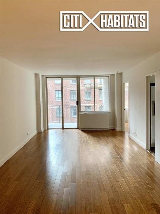 Building Photo - Bamford, The