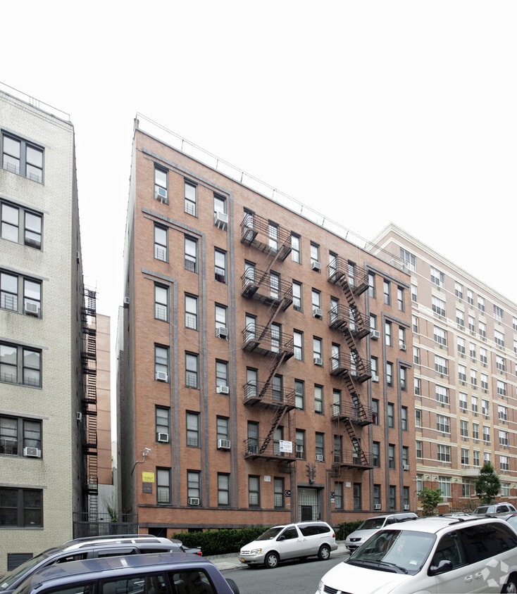 Building Photo - 3511 Hull Ave