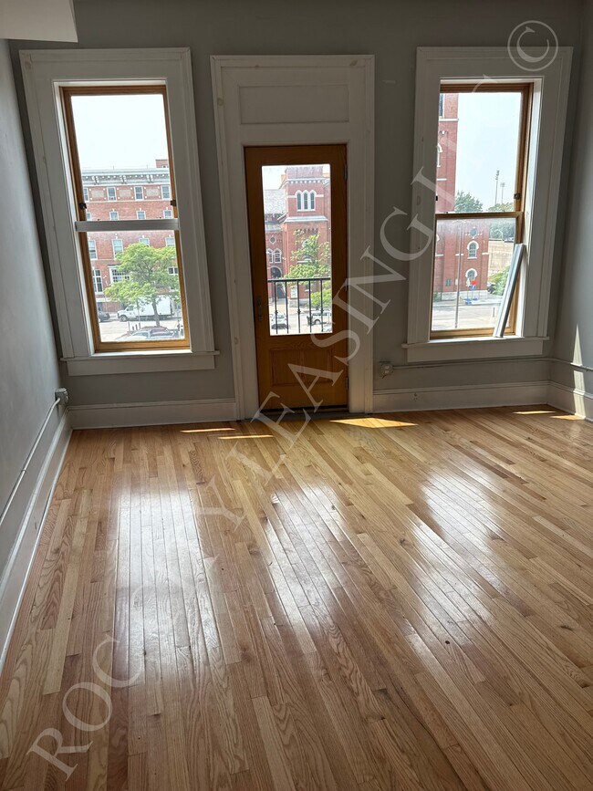 Building Photo - 155 State St