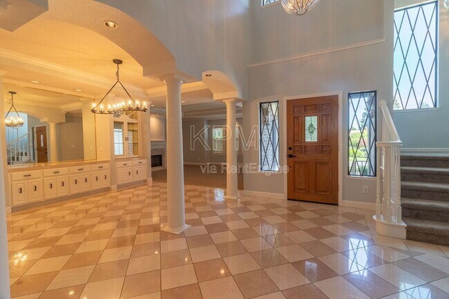 Foto del edificio - 672 Cypress Run
