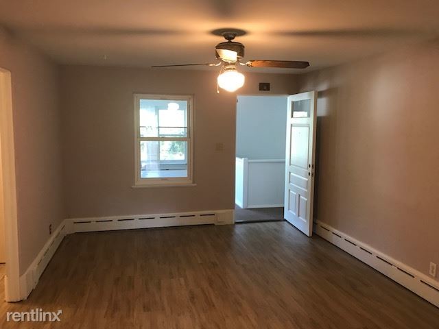 Foto del edificio - 2 br, 1 bath Triplex - 210 W Henry St Apt. 2