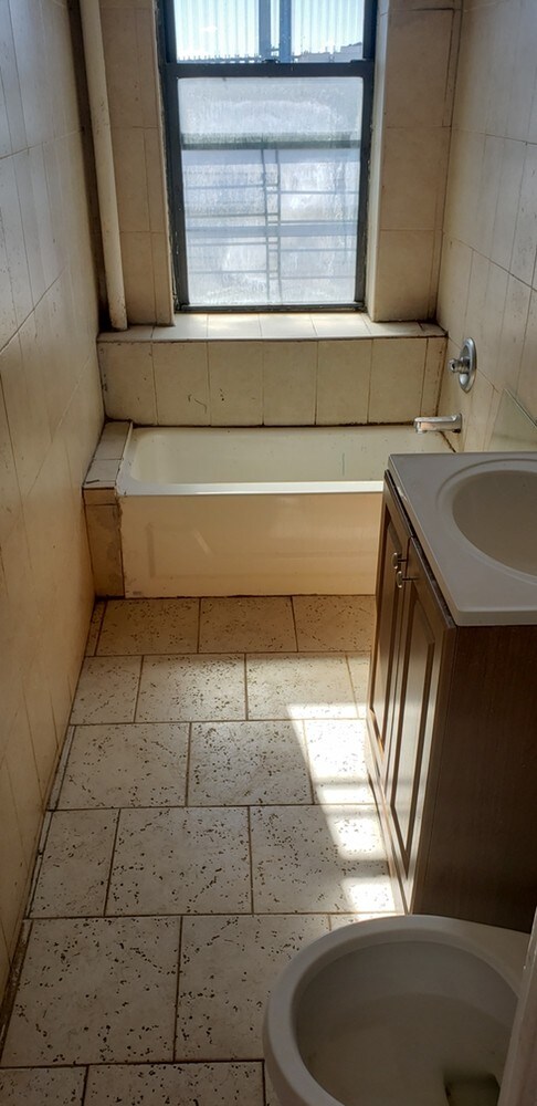 Foto del edificio - 275 93rd St