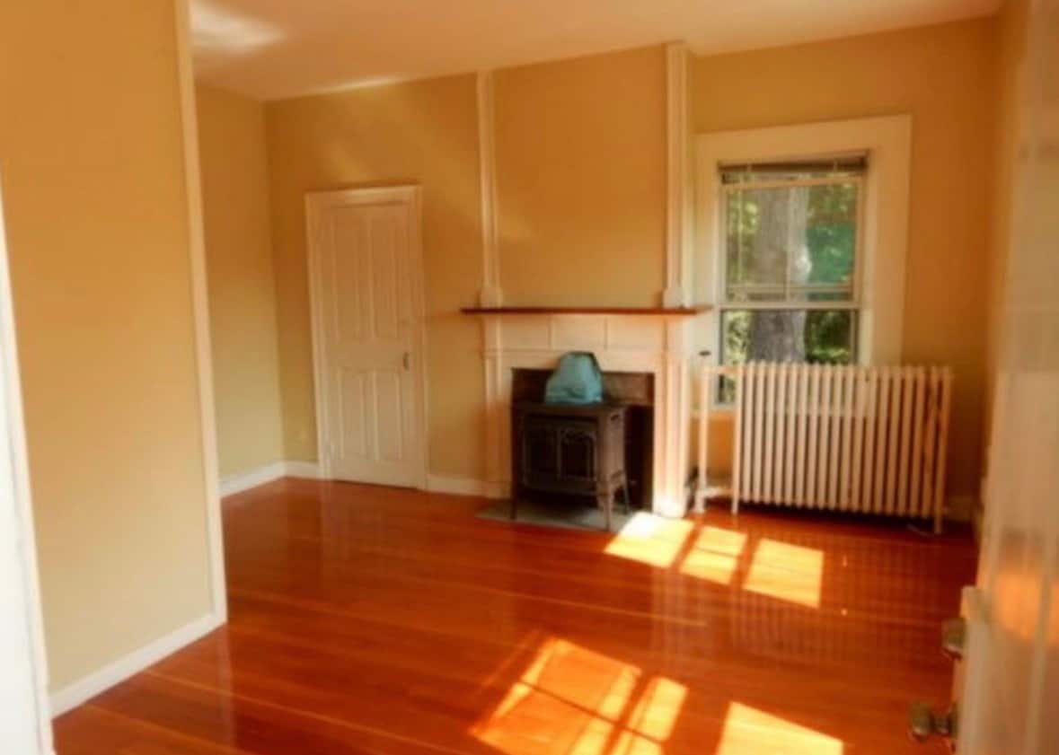 Photo - 410 Old Montague Rd (Amherst, MA)