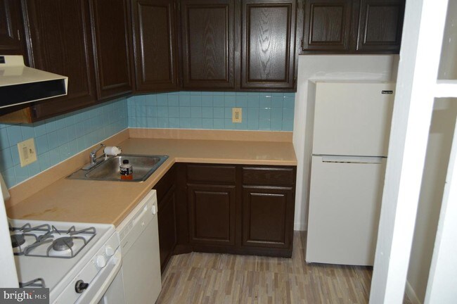 Building Photo - 6701 Wilmont Dr