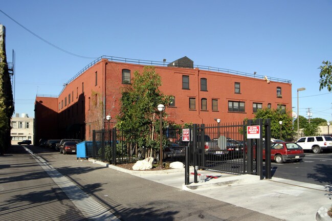 The Newberry Lofts Artist Loft Apartments Los Angeles Parking Area The Newberry Lofts Artist Loft Apartments