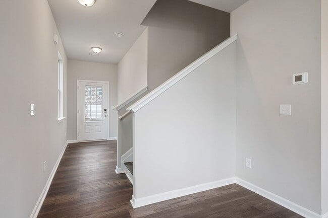 Building Photo - 2299 Birch Mountain Run