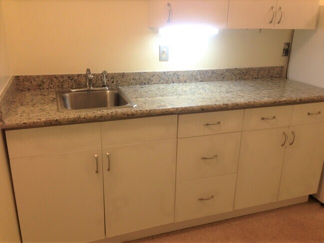 Foto del edificio - 714 1st St S