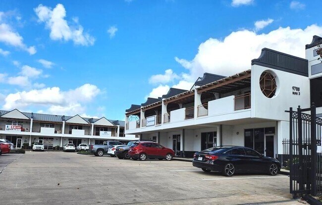 Foto del edificio - 9788 Clarewood Dr
