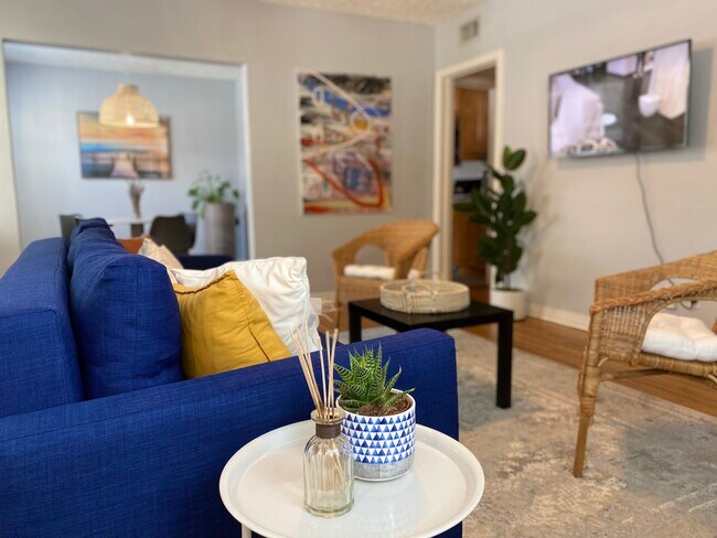 Foto del edificio - 3138 Belden Cir
