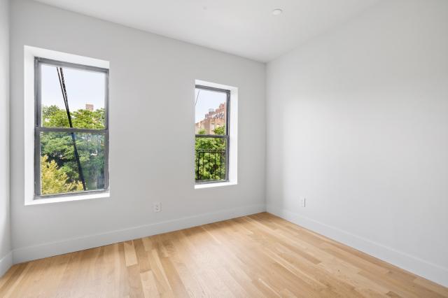 Building Photo - 1 bedroom in New York NY 10009