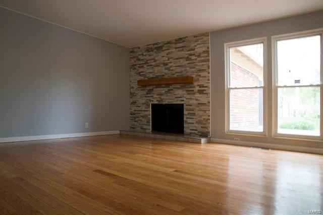 Building Photo - 2908 Castleford Dr