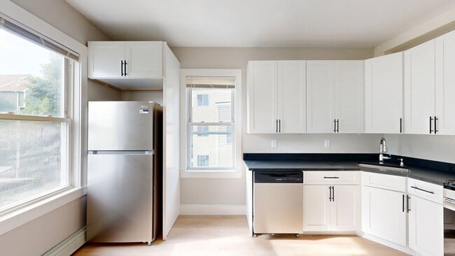 Photo - 163 Hichborn Street Apartment