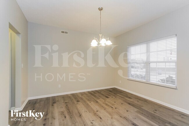 Foto del edificio - 1914 Winton Dr