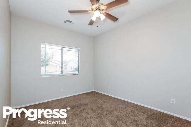 Foto del edificio - 6522 W Elwood St