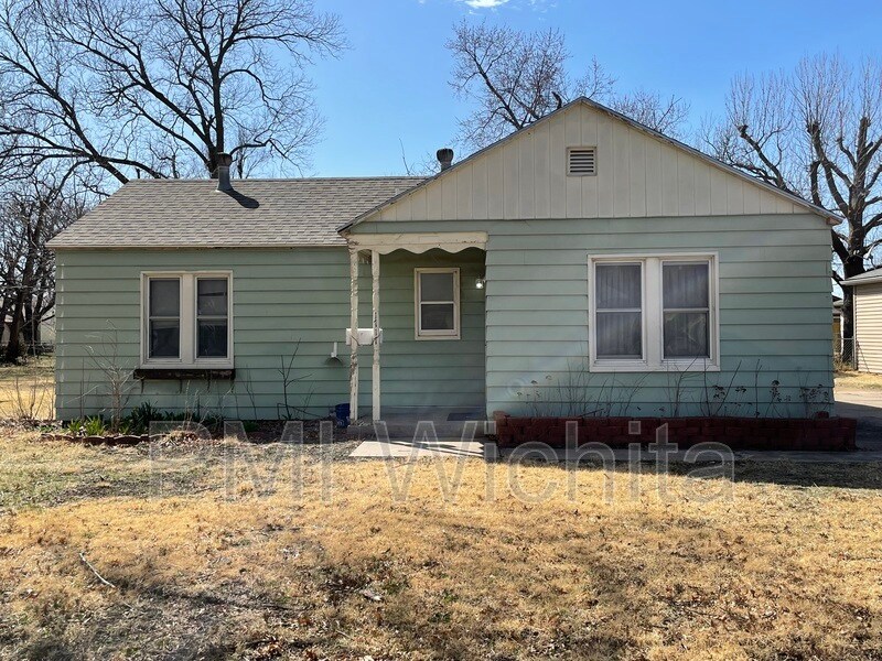 1717 S Spruce St, Wichita, KS 67211 House Rental in Wichita, KS