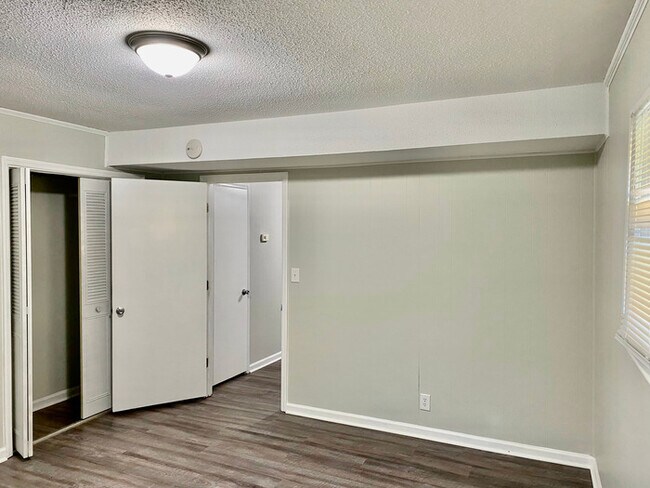 Building Photo - 7318 Haven Hill Ln