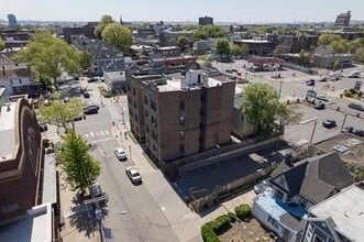 Building Photo - 203 Harrison Ave
