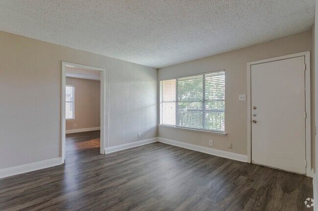 3BR,2BA - 1050SF D2-1 - Living Area - Tower Village