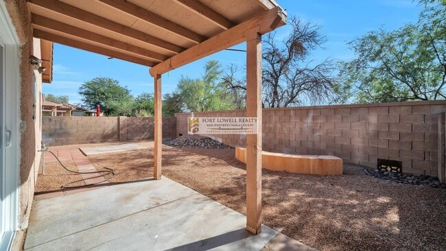 Building Photo - Remodeled NW SFR