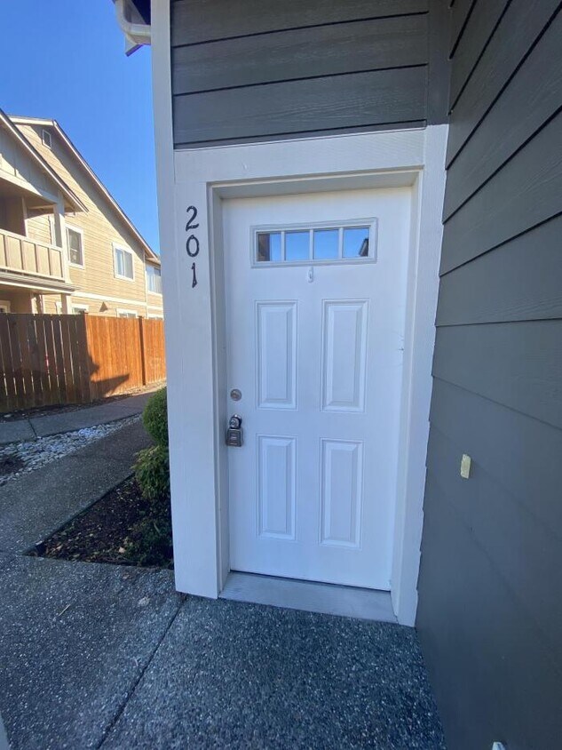 3 bedroom in Marysville WA 98271 Condo for Rent in Marysville, WA