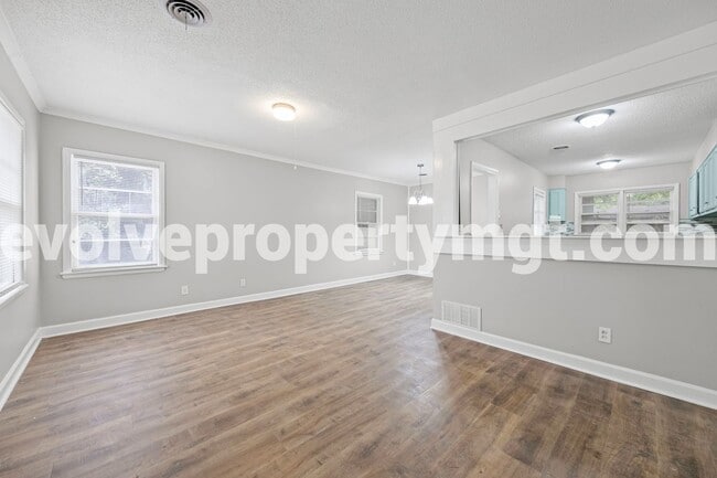 Foto del edificio - 7702 Marvin Rd