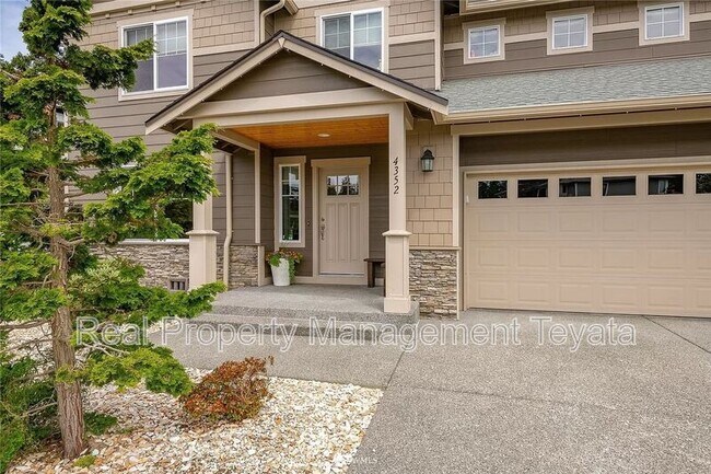 Building Photo - 4352 Castlerock Dr