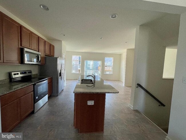 Building Photo - 115 Stribling Wy