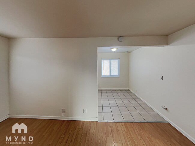Foto del edificio - 2376 Sutter Ave