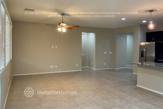 Building Photo - 22500 E Via Del Rancho Rd