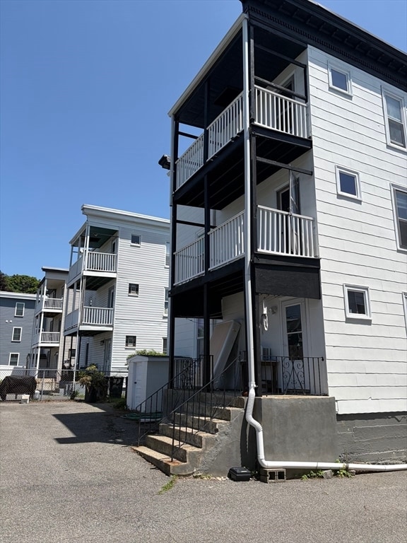 Building Photo - 19 Sturgis St