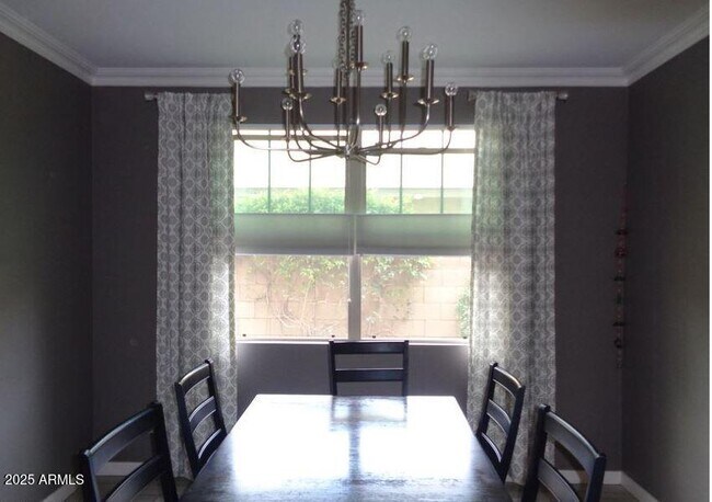 Building Photo - 240 N Senate St