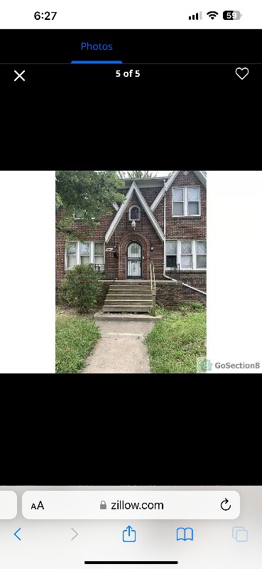 Primary Photo - 9149 Kensington Ave