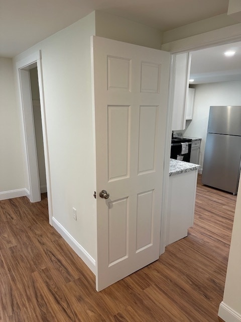 Building Photo - 13 Center St