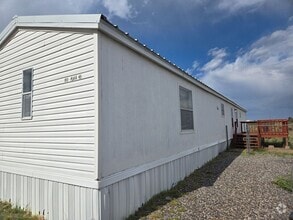 Building Photo - 1913 Plata Rd