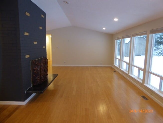 Photo - Charming 4 Bed 2 Bath Rambler in Sought Af... House