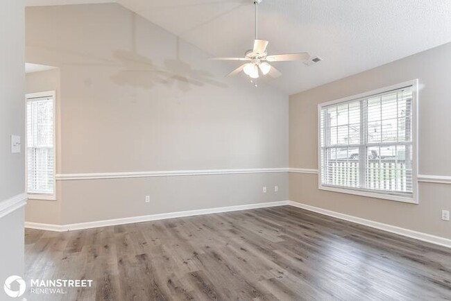 Building Photo - 2463 St Stephens Ct, High Point, NC 27265