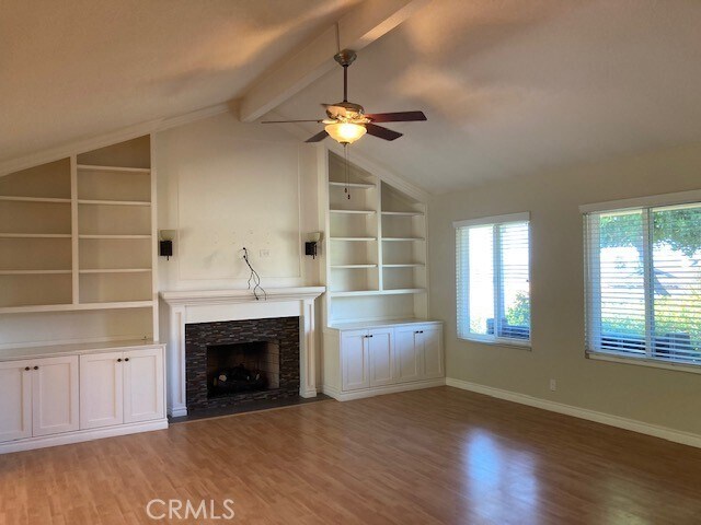 Foto del edificio - 25262 Via Piedra Roja