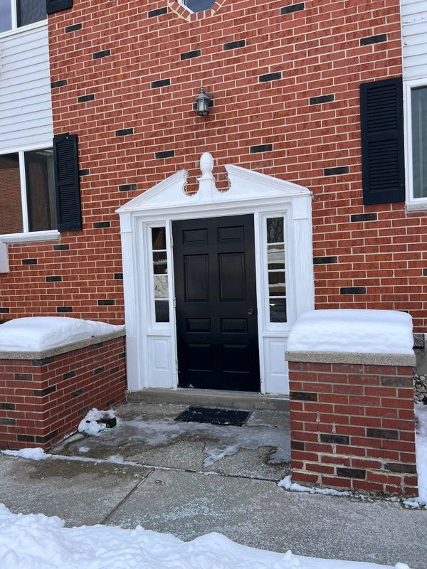 Foto del edificio - 255 Elmwood Ave