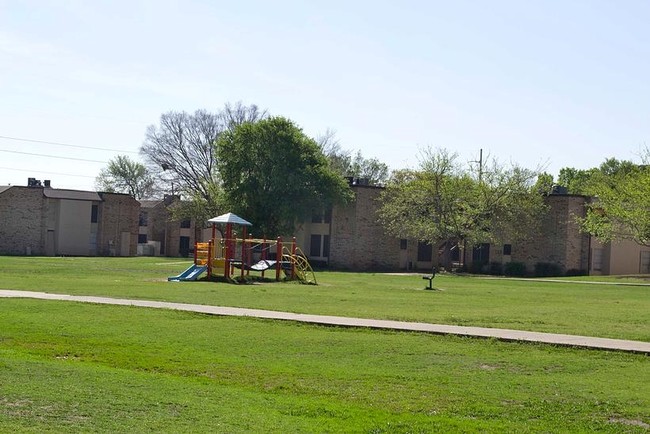 Play Area - Basswood Manor