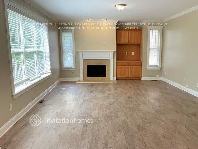 Building Photo - 1537 Boulder Walk Dr SE