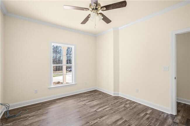 Foto del edificio - Luxurious Living In Sought After Sherwood ...